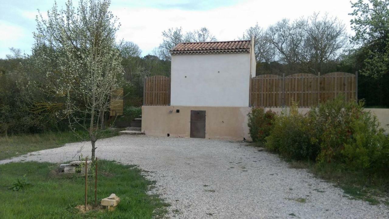 Spa Cabanon De Charme - Le Garagai Meyreuil Exterior foto
